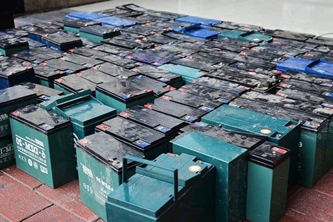 新平彝族傣族漠沙收废旧叉车蓄电池,收购蓄电池|UPS蓄电池回收价格